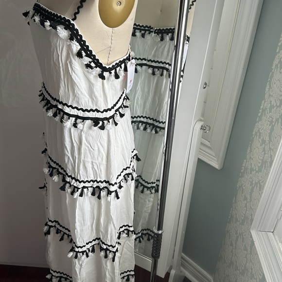 L’Atiste Tiered White & Black Maxi Dress NWT Size L - Picture 4 of 15
